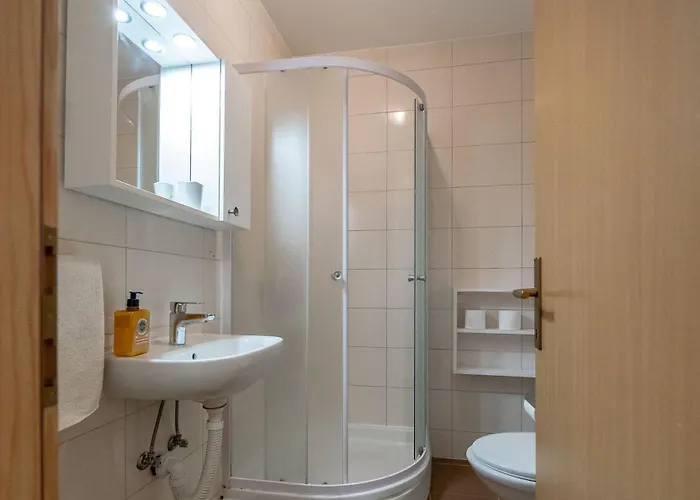 A 2 Comfortable W Terrace & Garden Near Apartman *